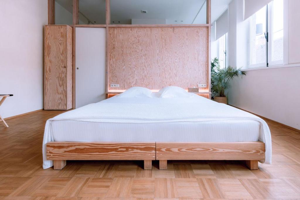 خنت Violet Suites المظهر الخارجي الصورة